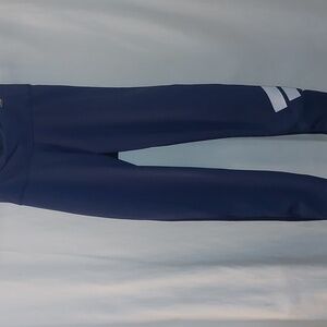 EUC Adidas Circuit 7/8 Ankle Leggings. Blue and black with white logo. Size XS